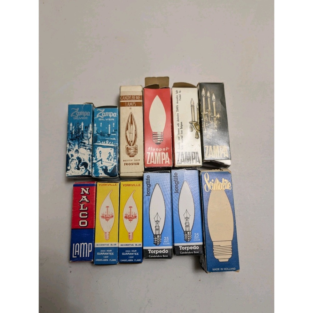 Lot of Vintage Candelabra Light Bulbs